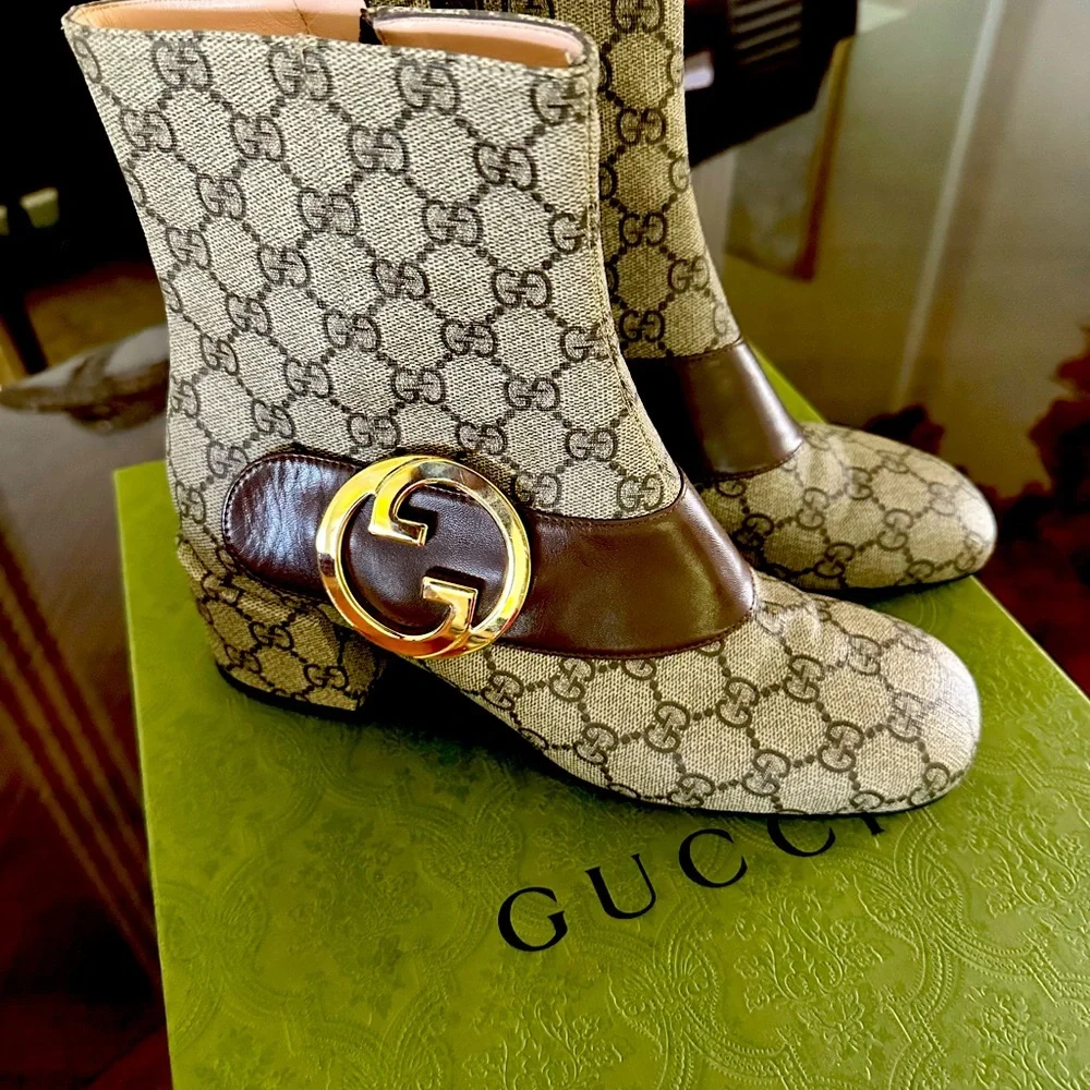 Gucci Boots- only worn once. Purchased 9/2023 $1,320. Listing price $600 - Picture 1 of 2
